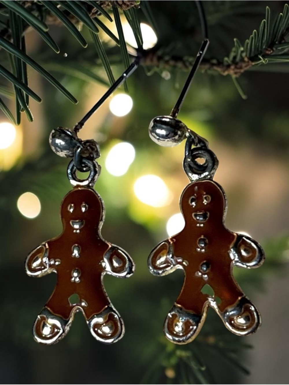 🎄 Gingerbread Boy Holiday Earrings